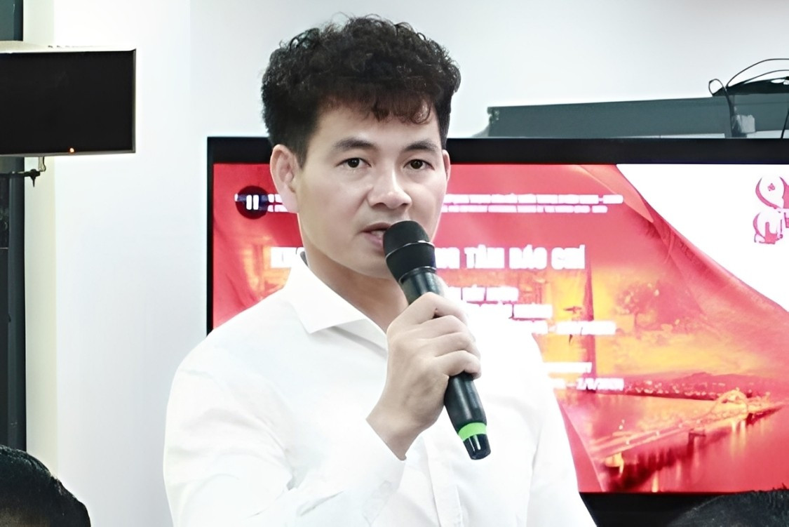 NSND Xuân Bắc tại họp báo