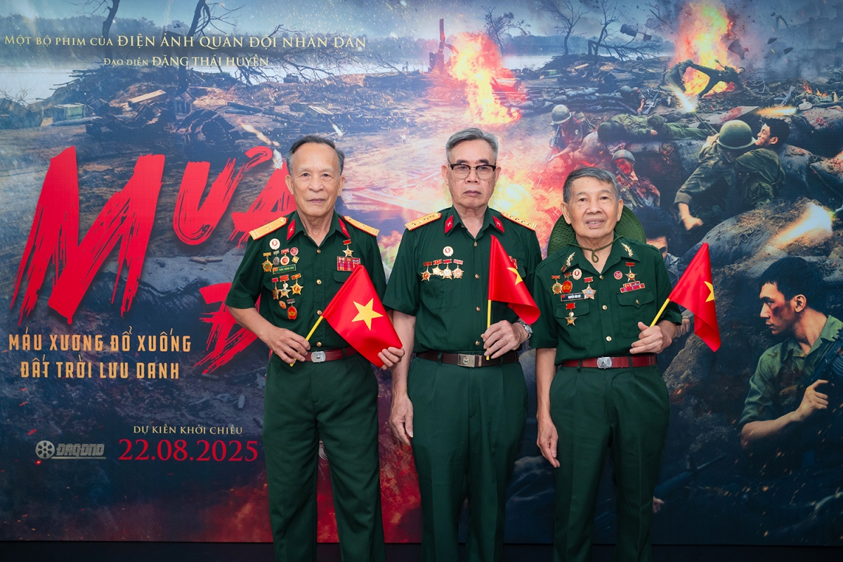 Cựu chiến binh ủng hộ phim Mưa Đỏ