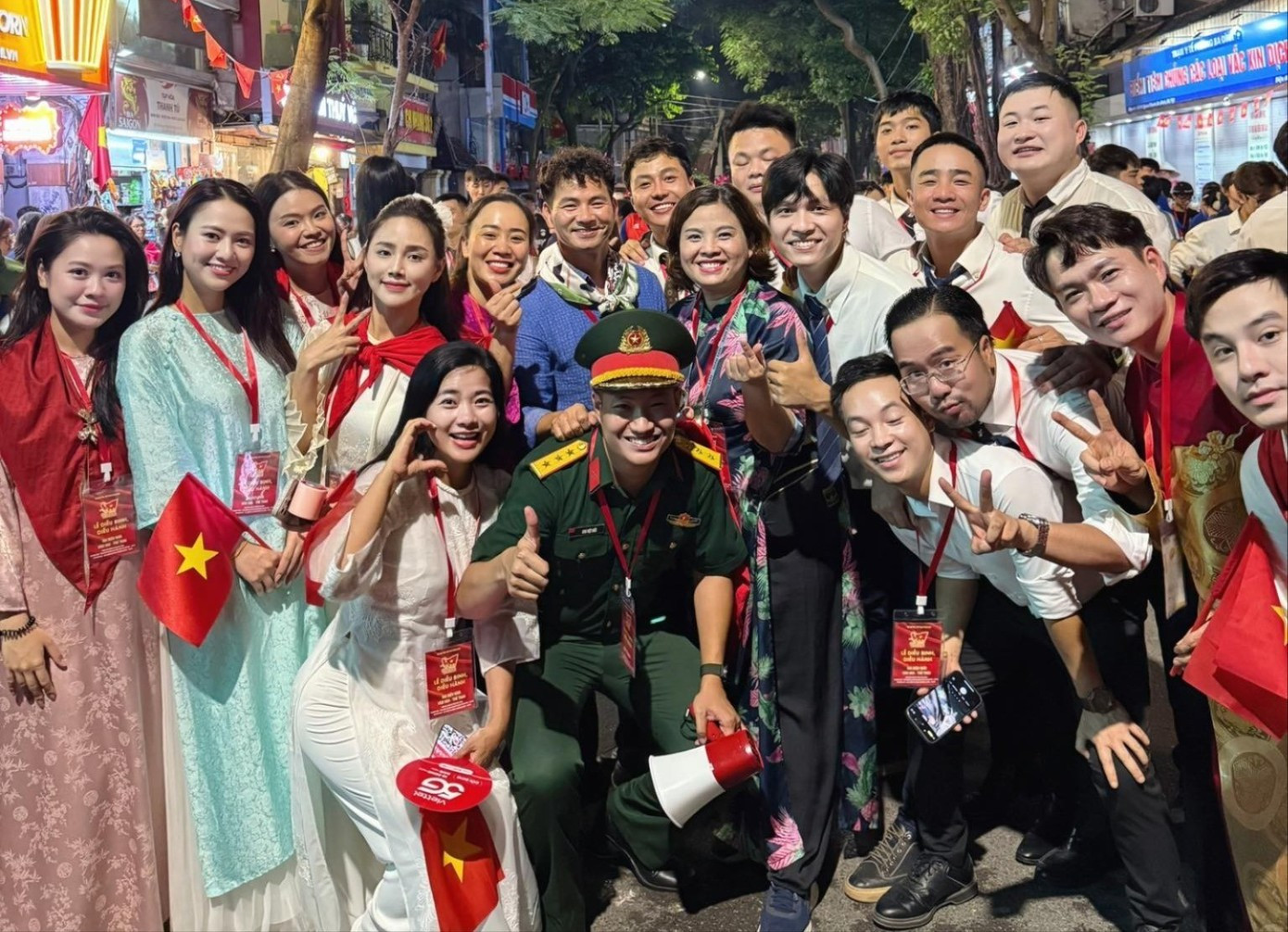 Động viên nghệ sĩ