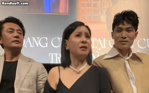 Cát Phượng chê phim khi đang đứng cạnh đạo diễn Anh Duy
