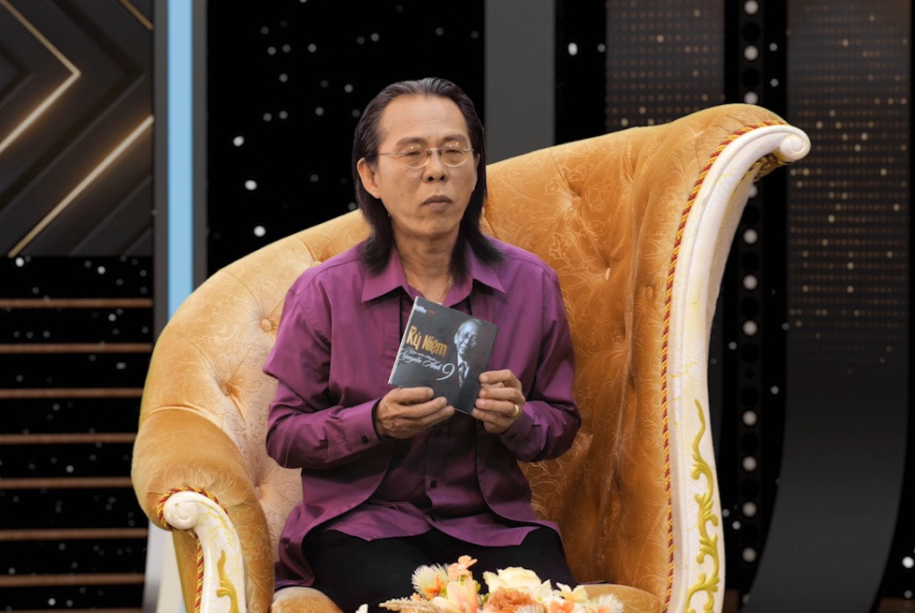 Ảnh chân dung nhạc sĩ Nguyễn Quang