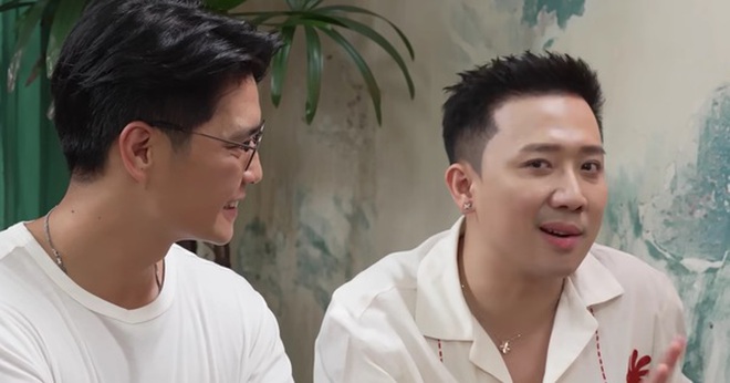 Trấn Thành ghé thăm nhà hàng mì chay