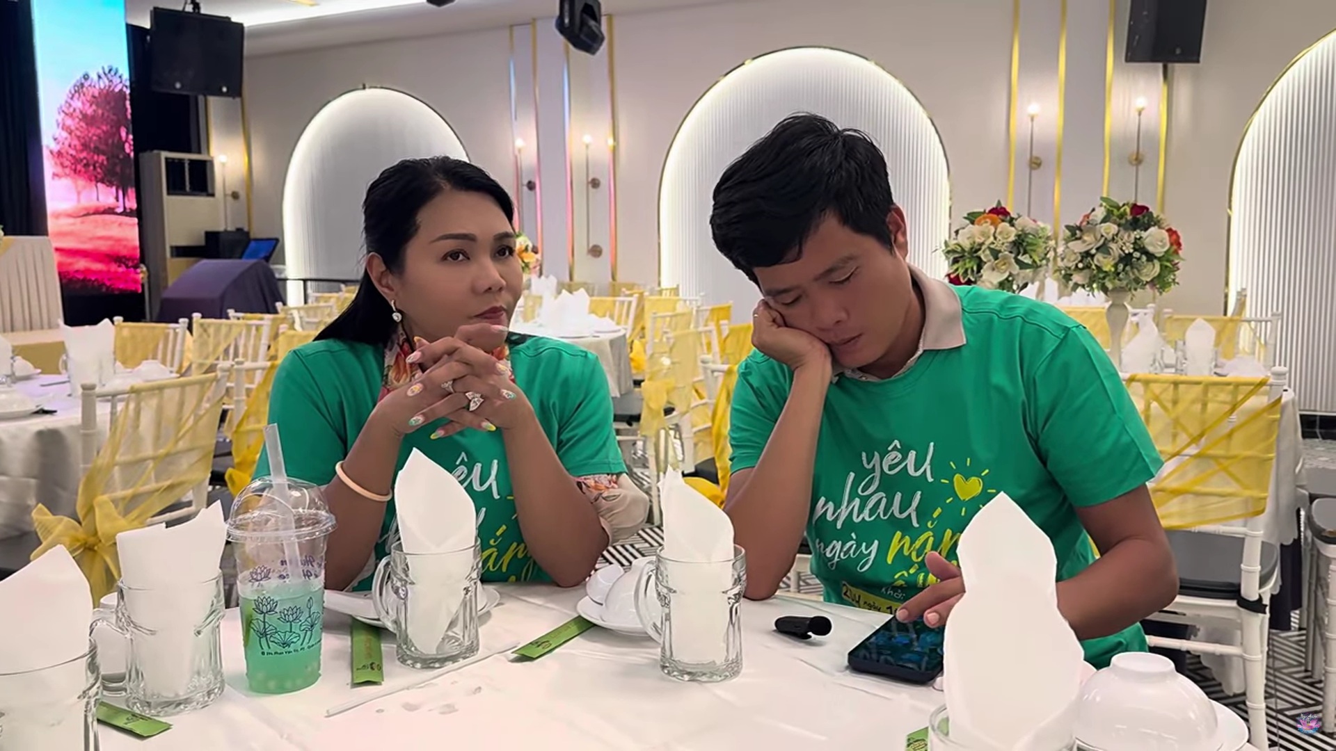 Khương Dừa và NSƯT Ngọc Huyền trong dịp gặp mặt gần đây