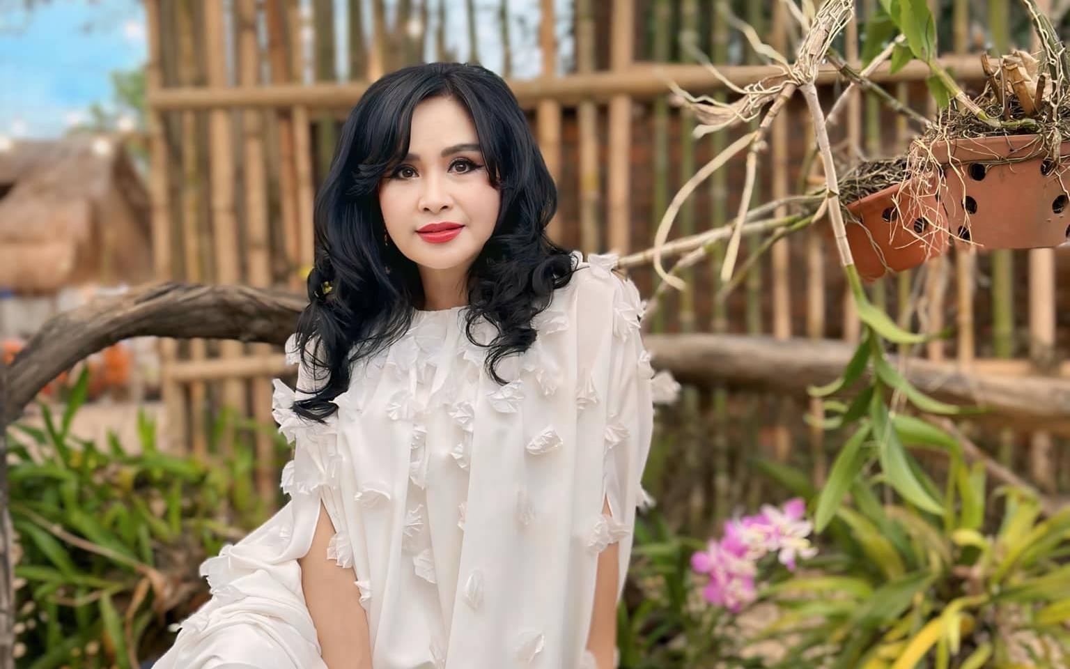 Chân dung NSND Thanh Lam