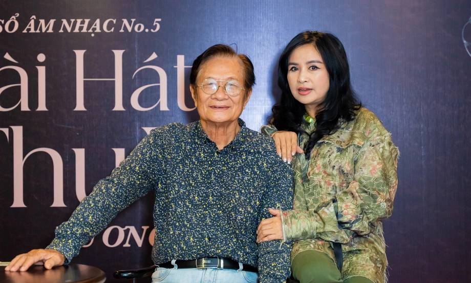 NSND Thanh Lam cùng nhạc sĩ Dương Thụ tại đêm nhạc
