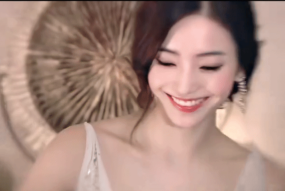 Han Chae Young biểu tượng nhan sắc