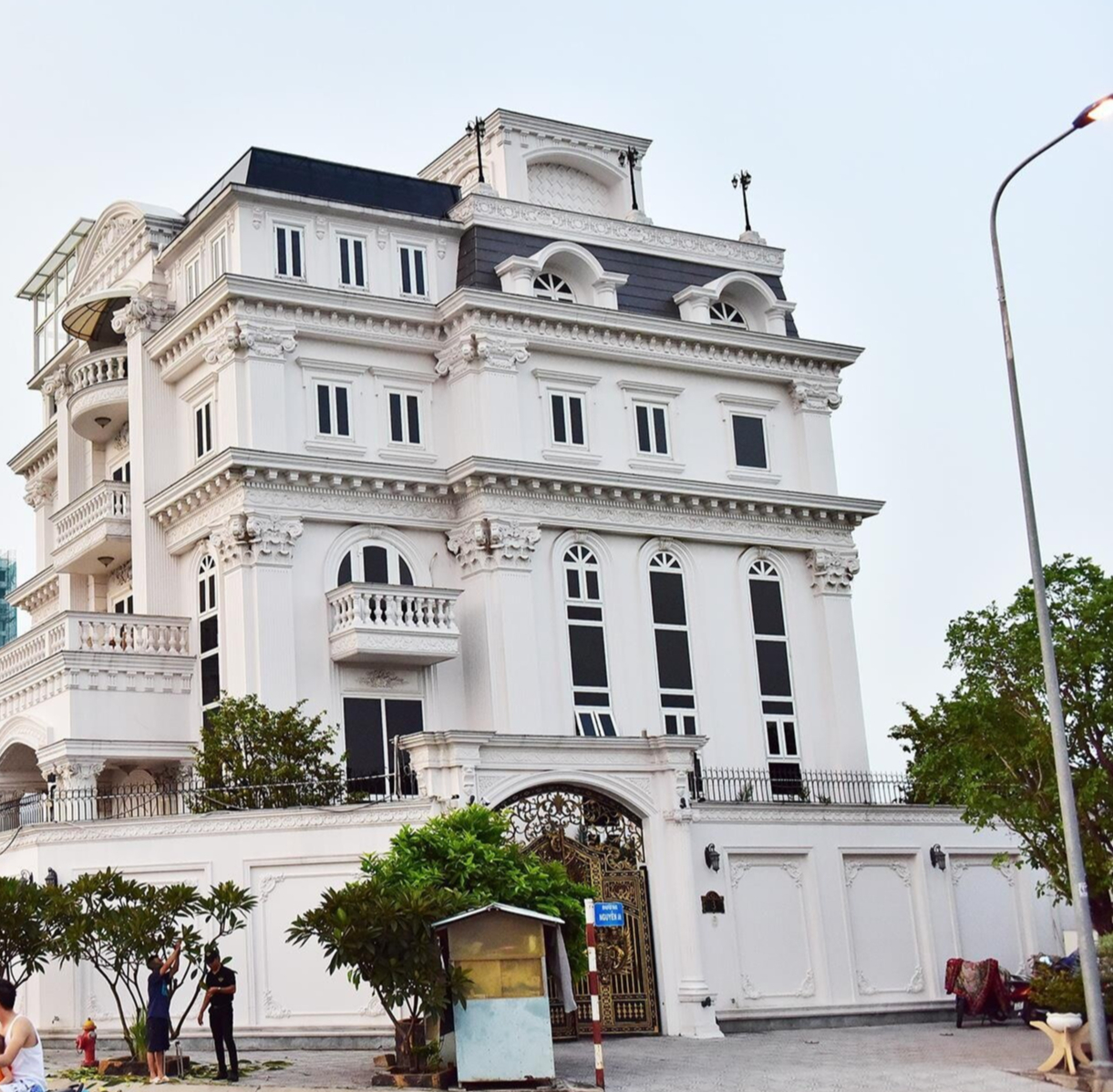 Kiến trúc biệt thự hoàng gia