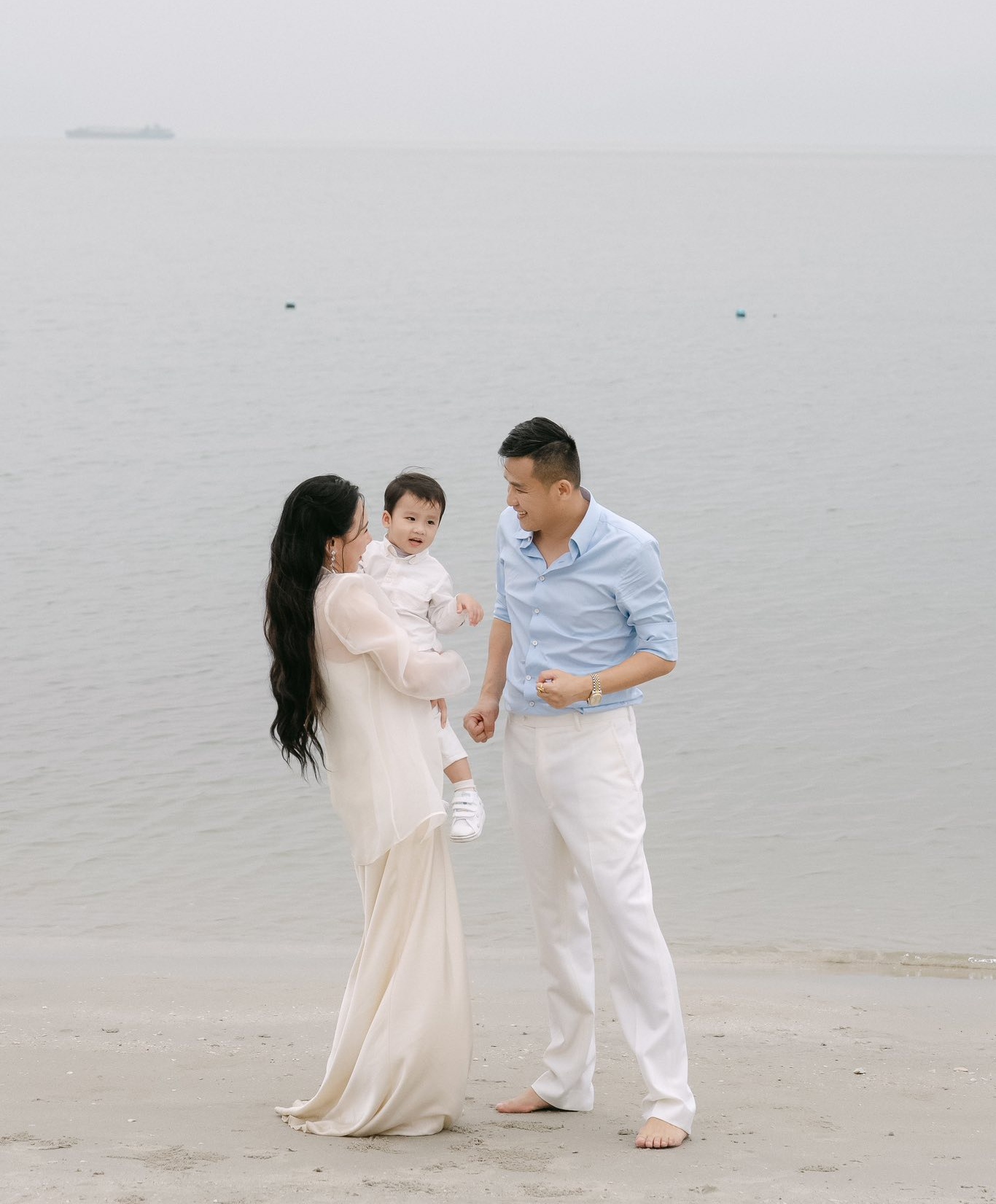 Tổ ấm hạnh phúc của nữ ca sĩ Bức thư tình thứ hai Tổ ấm hạnh phúc của Hồ Quỳnh Hương