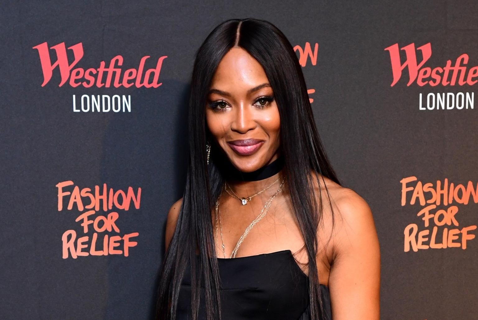 Hình phạt cấm nhận ủy thác từ thiện cho Naomi Campbell