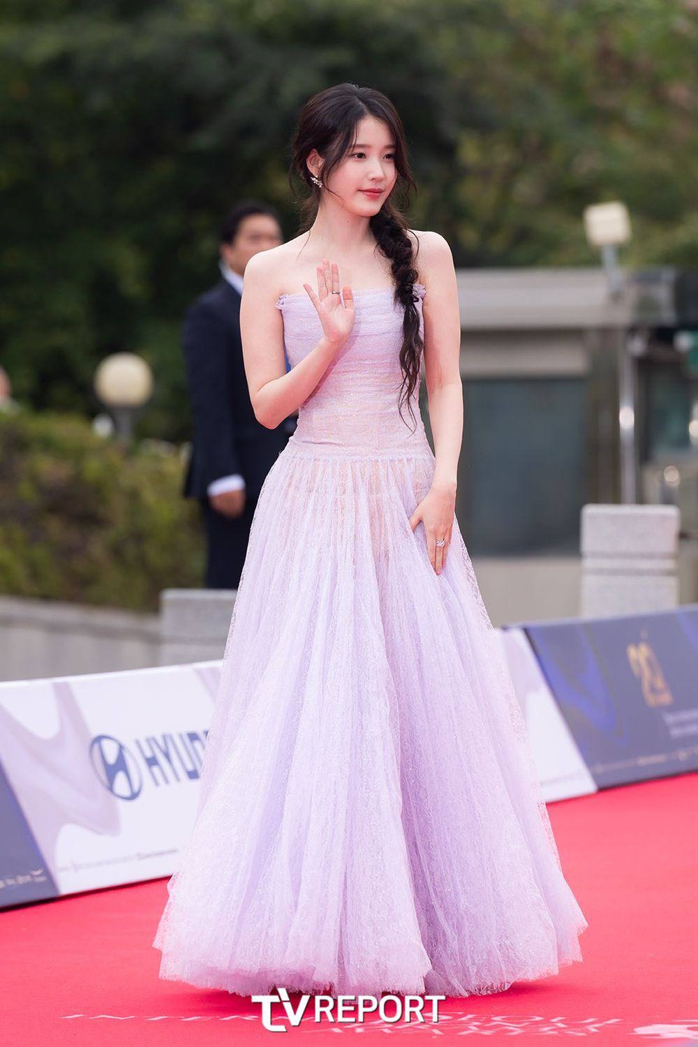 Ngắm mỹ nhân này 1 tỷ lần vẫn phải than trời vì quá đẹp: Đi đến đâu sáng bừng đến đó, cả Hàn Quốc có đúng 1 người- Ảnh 10. Ngắm mỹ nhân này 1 tỷ lần vẫn phải than trời vì quá đẹp: Đi đến đâu sáng bừng đến đó, cả Hàn Quốc có đúng 1 người- Ảnh 10.