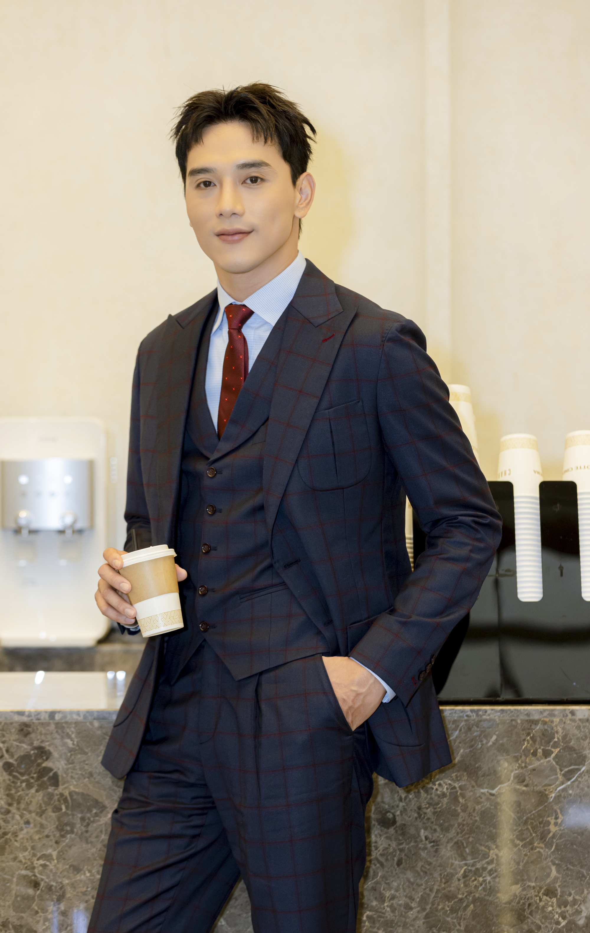 Body săn chắc chuẩn siêu mẫu của Thu thuận nguyên