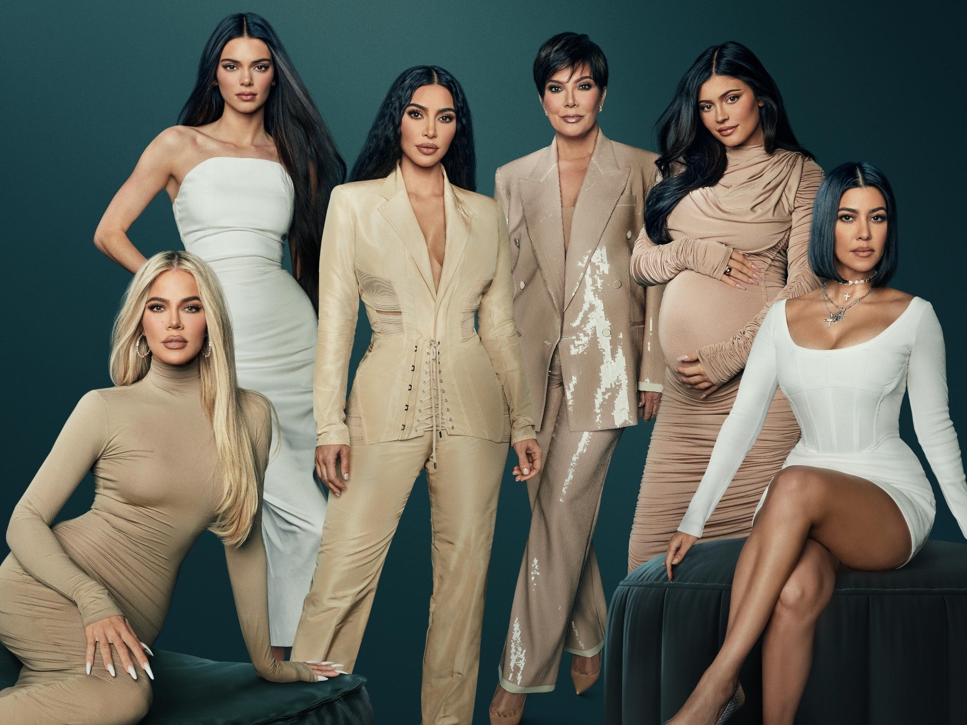 Kris Jenner cùng các cô con gái nổi tiếng