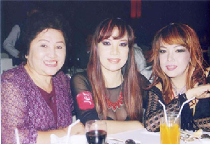 Bảo Yến năn nỉ, em gái Nhã Phương kiên quyết từ chối trở lại vì 1 lý do- Ảnh 1. Bảo Yến và Nhã Phương