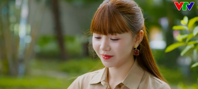 Nữ chính phim Việt giờ vàng được khen nức nở vì quá xinh, khán giả rần rần hỏi địa chỉ mua váy áo- Ảnh 4. Bình luận của cư dân mạng về trang phục của nữ chính