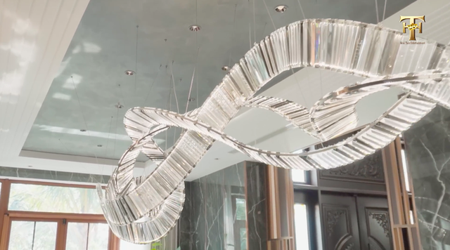 Hệ thống đèn pha lê trong biệt thự Việt Hương Đèn pha lê nghệ thuật độc đáo