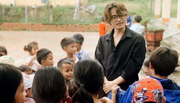 Fan của Hà Anh Tuấn trong các buổi biểu diễn