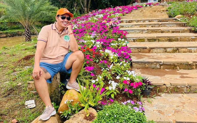 Biệt phủ rộng 1.600m2 của Hoàng Mập