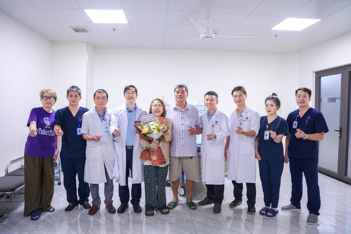 Siu Black sau khi ra viện