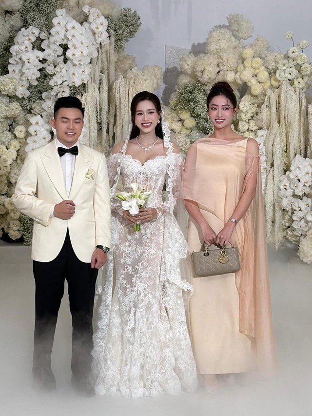 Ảnh gây tranh cãi của Lương Thuỳ Linh