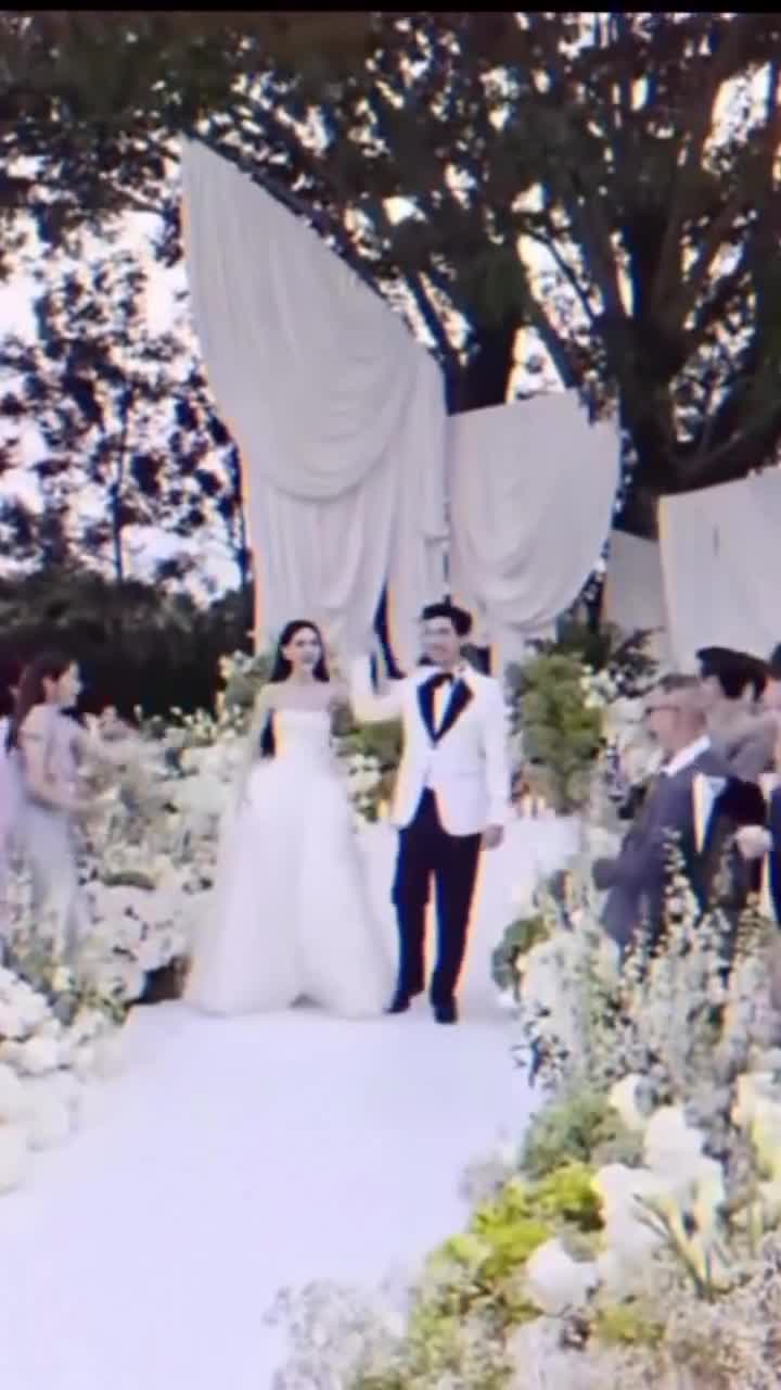 Đám cưới Mai Davika và Ter Chantavit