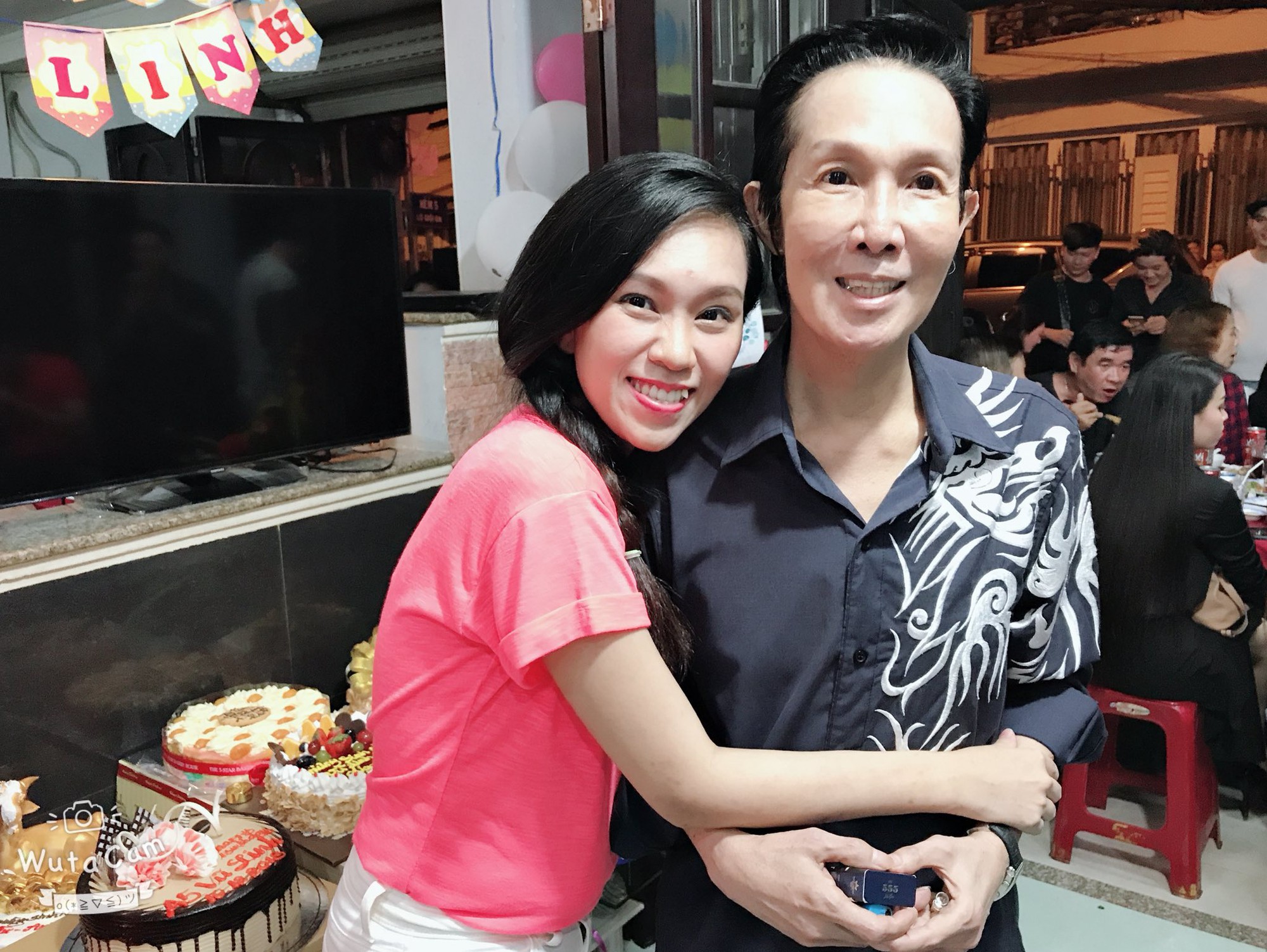 Quán hủ tiếu của Hồng Phượng Quán ăn nhỏ do Hồng Phượng tự tay quản lý