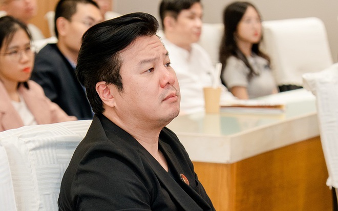 Triển lãm và tọa đàm về chứng rối loạn phổ tự kỷ ở trẻ Triển lãm Phổ thinh lặng