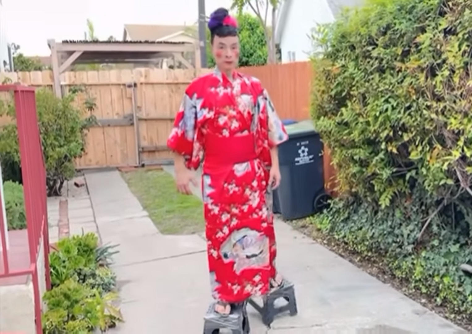 Hình ảnh Tuấn Cảnh trong buổi giao lưu