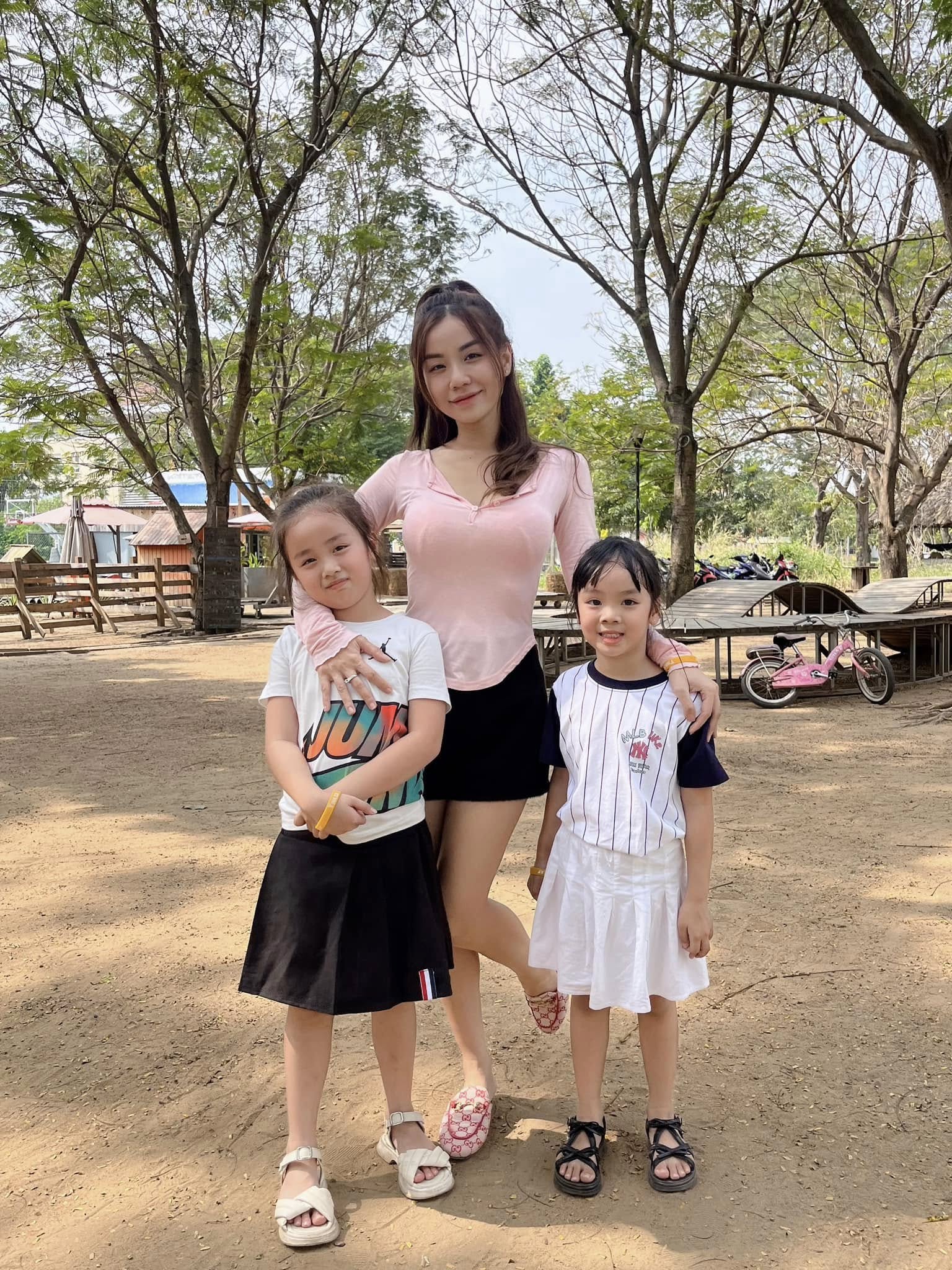 Cuộc sống mẹ đơn thân của Cindy Lư Cindy Lư mẹ đơn thân